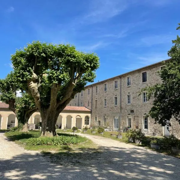 Appartement de charme en Drôme Provencale – hotel w mieście Montboucher-sur-Jabron