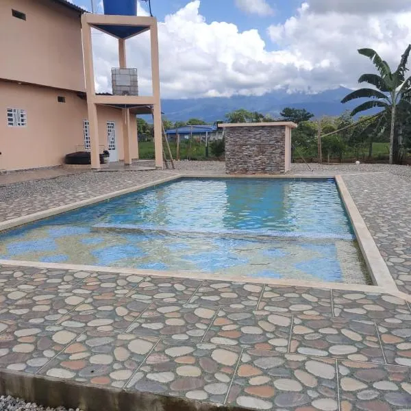 Finca Campestre El Pindal, מלון בGuamal