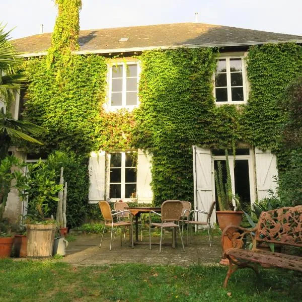 les loges du chaudron, hotel en Villiers-au-Bouin