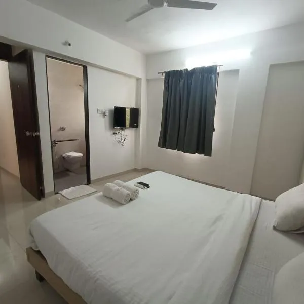 Service Apartments, Baner, Pune, hotel in Pune