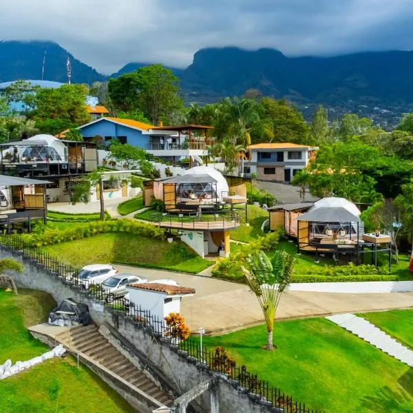 Alma Glamping, hotel v destinaci Escazú
