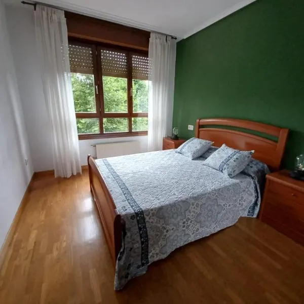 Raquel Inn - Garaje incluido, hotel v destinaci Avilés