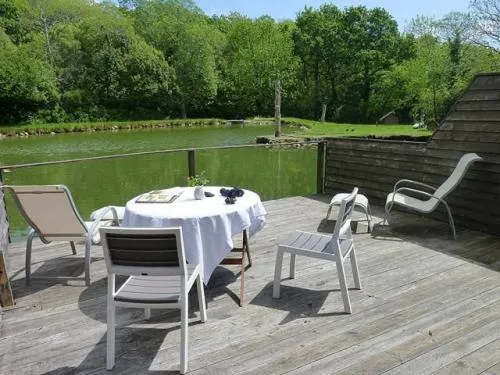 La Suite du Pêcheur, balnéo et terrasse privative. Entre terre et mer, hotel v destinaci Tréméoc