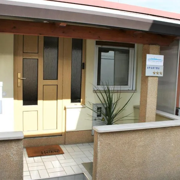 Small house apartment, khách sạn ở Koper