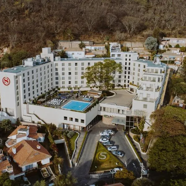 Sheraton Salta Hotel, hotel in Establecimiento La Candelaria