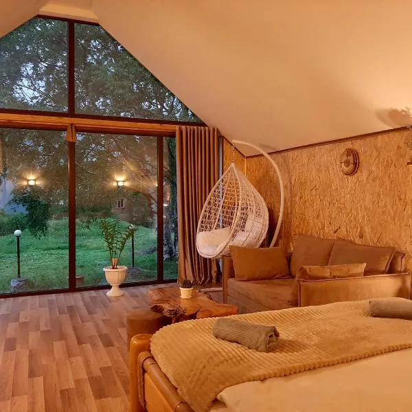 Kazbegi cottages qabarjina, hotel v destinaci Stepancminda
