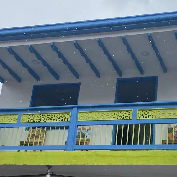 Apartamento cerca al parque, hotel in Jardin