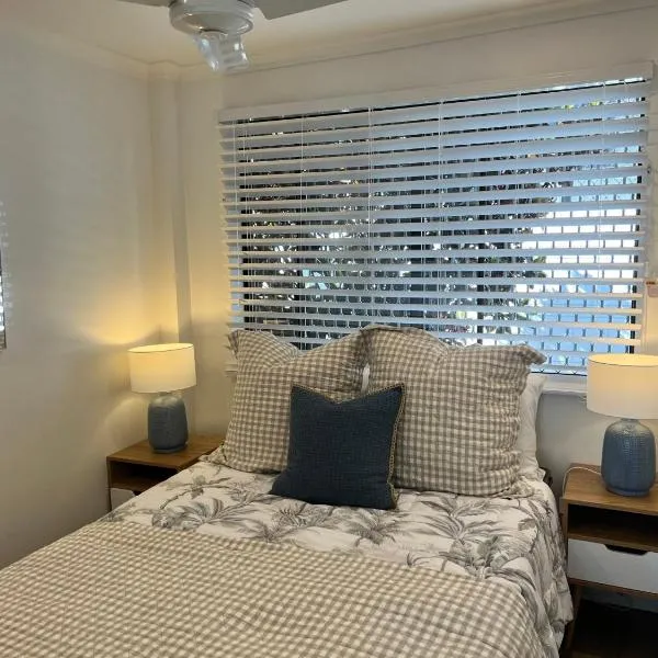 Comfortable Seaside Studio & Courtyard, hotel u gradu Margate