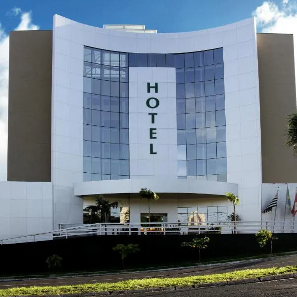 Ipe Center Hotel, готель у місті Сан-Жозе-ду-Ріу-Прету