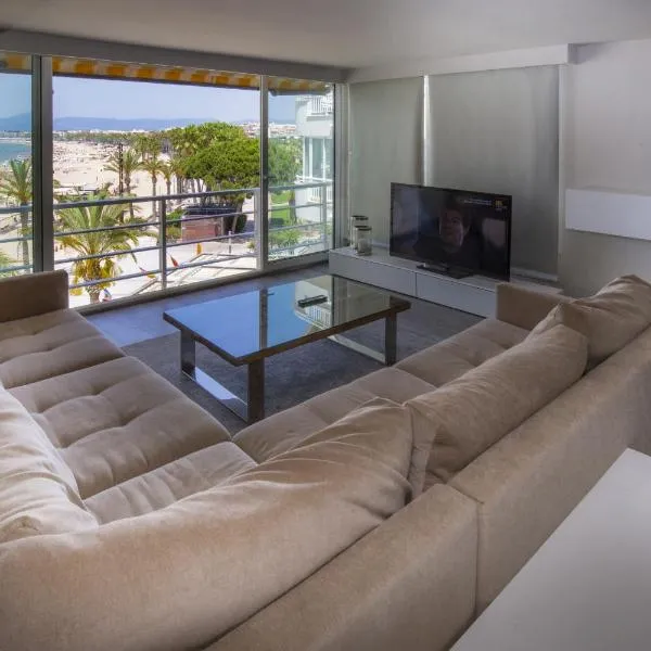GLAM ONLY FAMILIES Planet Costa Dorada, hotel v destinaci Salou