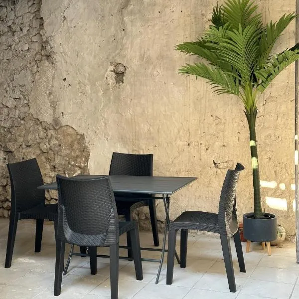Superbe Appart' Terrasse plein centre, hotel sa La Ferté-Gaucher