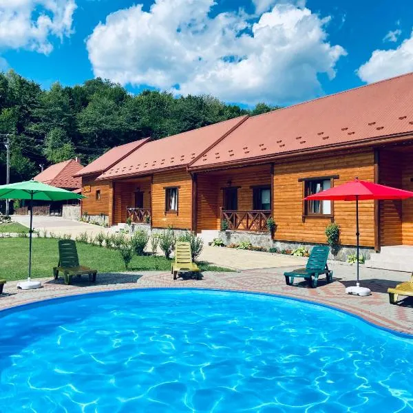 Перлина Лумшор, hotel en Lumshory