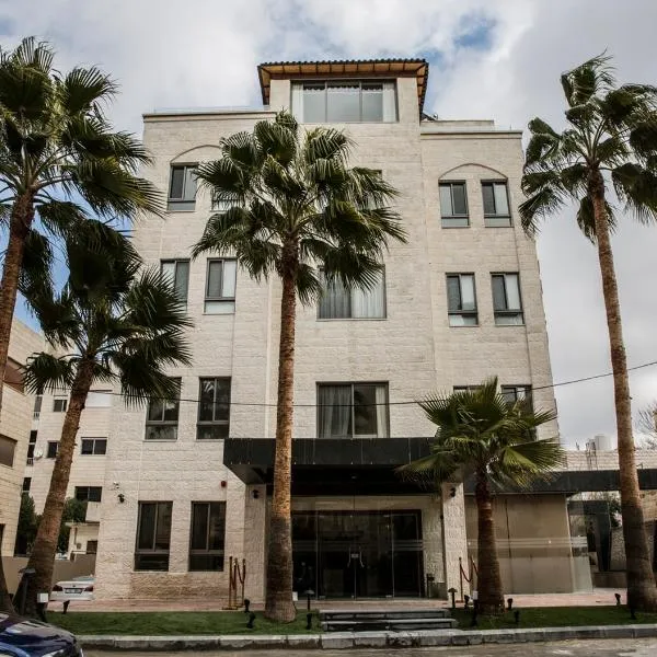 Naylover Hotel Suites, hotel in Amman