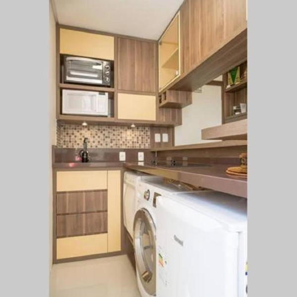 Belo Exclusivo AP Com Garagem na Cidade Baixa Próximo a Santa Casa, UFRGS e Centro Histórico - BnB Serviços Inteligentes Por Fioravante