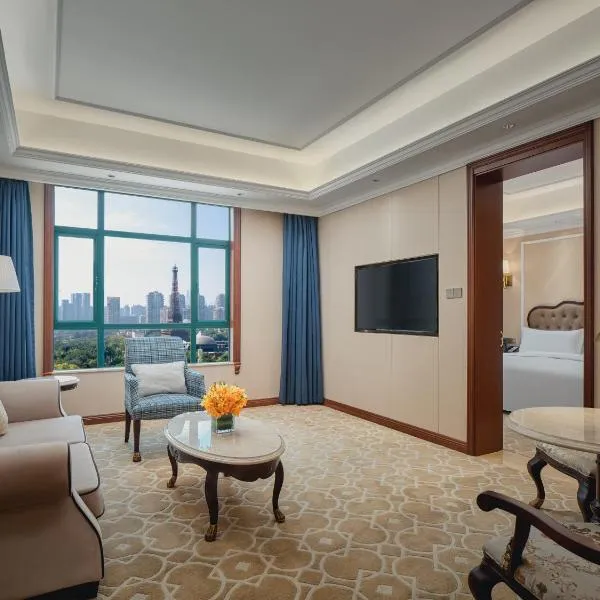 Hotel Indigo Shenzhen Overseas Chinese Town by IHG, hotel u Šendženu