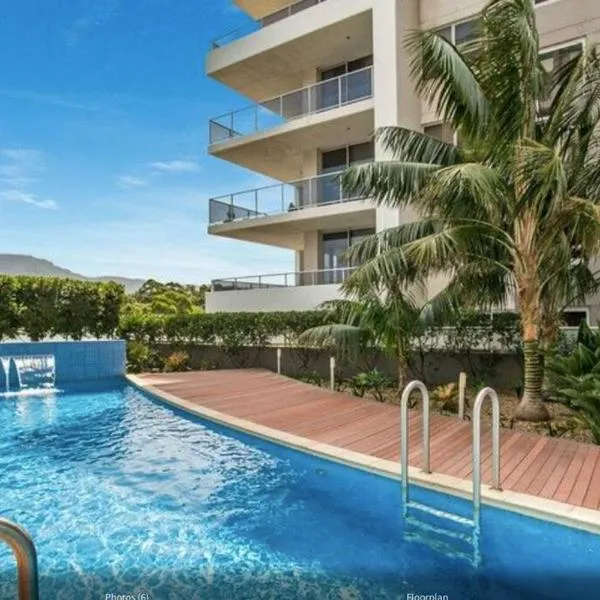 The Nines, hotel in Wollongong