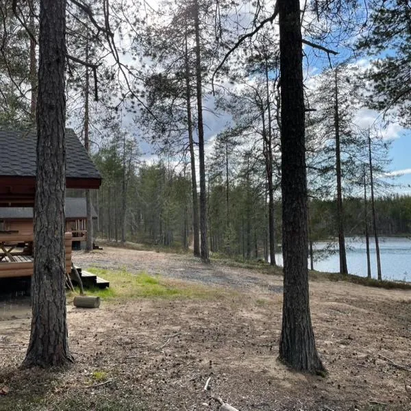 Kolmiloukon leirintäalue, hotel em Taivalkoski