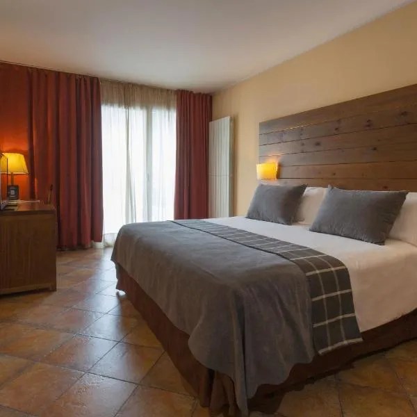 Hotel Màgic Ski, hotel v mestu La Massana