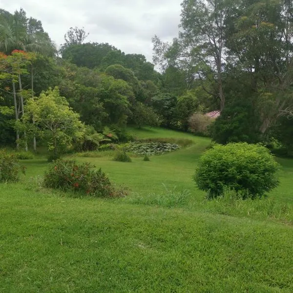 Rural Escape, hotel in Boambee