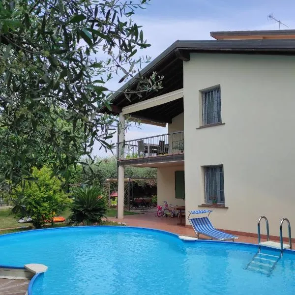Maison N&M, hotel en Desenzano del Garda