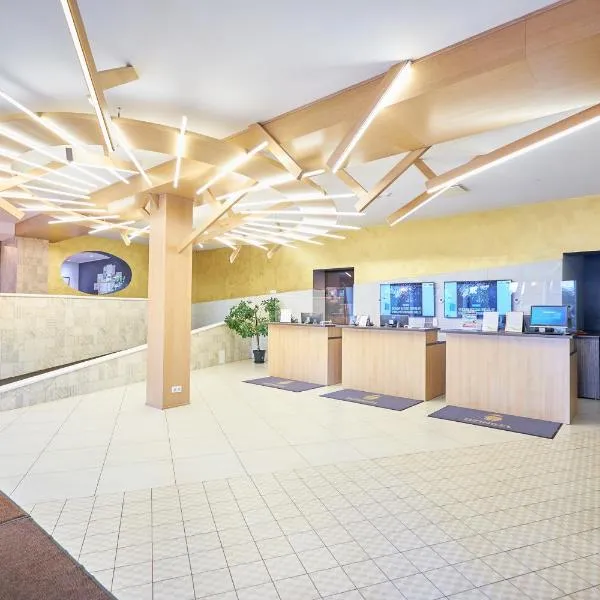 Hotel Dzingel, hotel v Tallinnu
