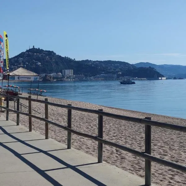 Casa junto al mar, hotel v destinácii Blanes