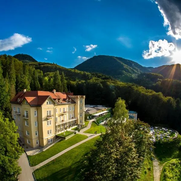 Rimske Terme Resort - Hotel Sofijin dvor, hotel di Rimske Toplice