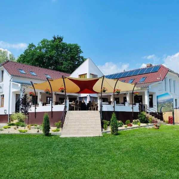 Tanyacsárda Panzió, hotel v destinaci Baja