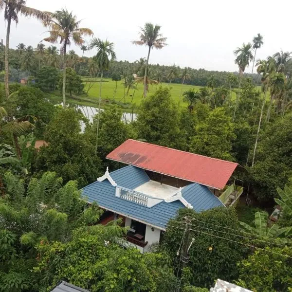 Dragster Homes, hotel a Irinjālakuda