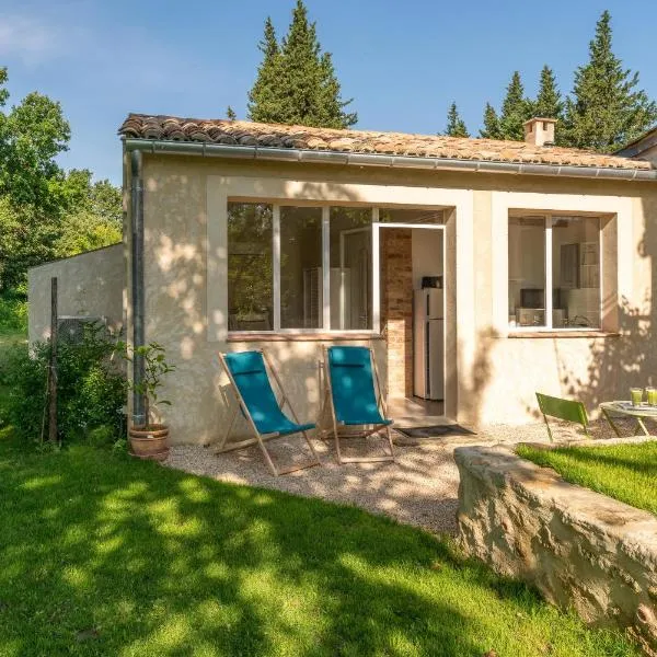 Studio à la campagne, ξενοδοχείο σε Sarrians