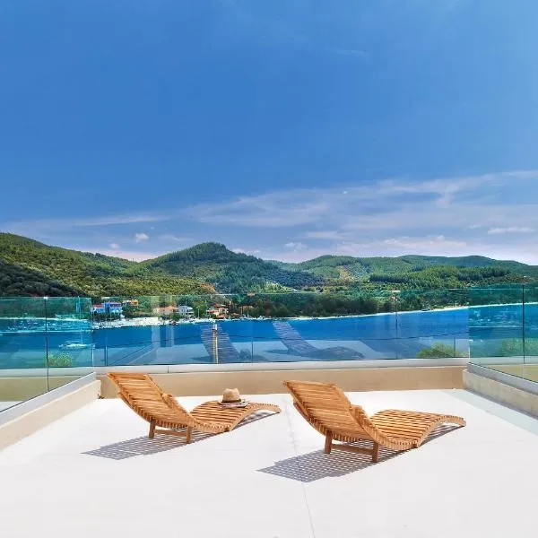 Chronos Hotel，位于库佛斯港的酒店