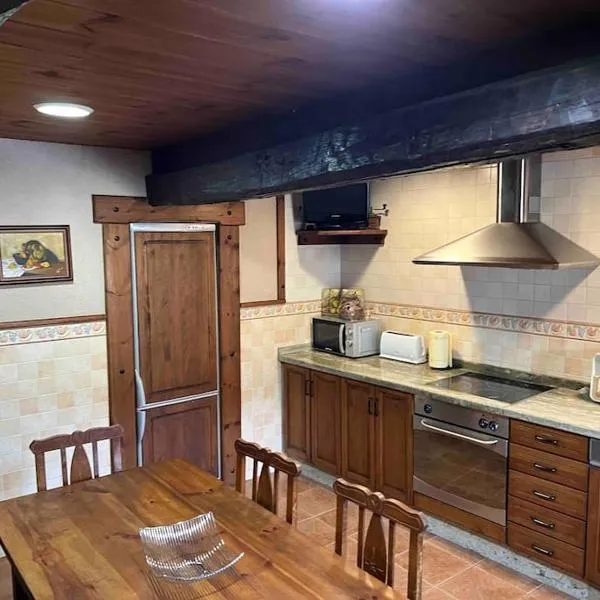 Casa Lici, hotel v destinaci Robles de Laciana