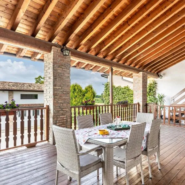 Cascina Raperonzolo, hotel v destinaci Lonato