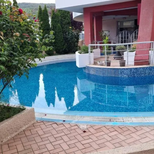 Бутикови Студиа БРИТА, hotel in Kranevo