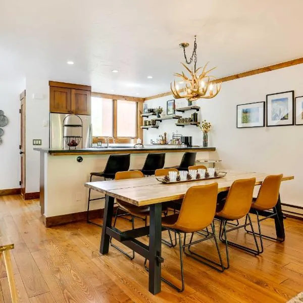 Vail में, होटल Elegant Vail Home - Walk to Booth Falls Trail