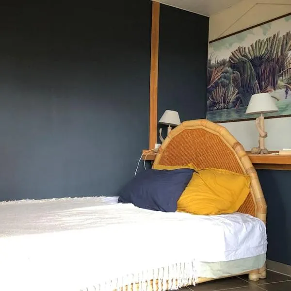 Mango Bungalow, hotel en Le Bois de Nèfles