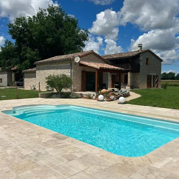 La petite maison dans le Quercy, hotel di Puylaroque