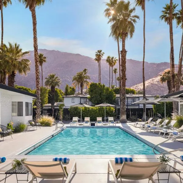 The Three Fifty Hotel, A Kirkwood Collection Hotel, hotelli kohteessa Palm Springs