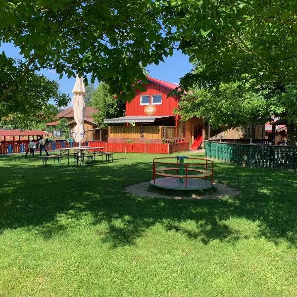Ferienhaus Spielburg, hotel v destinaci Altötting