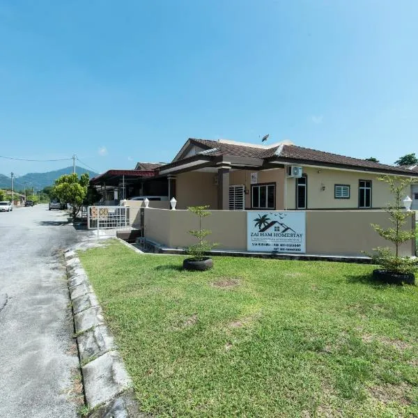 Zai Ham Homestay, hotel in Bemban