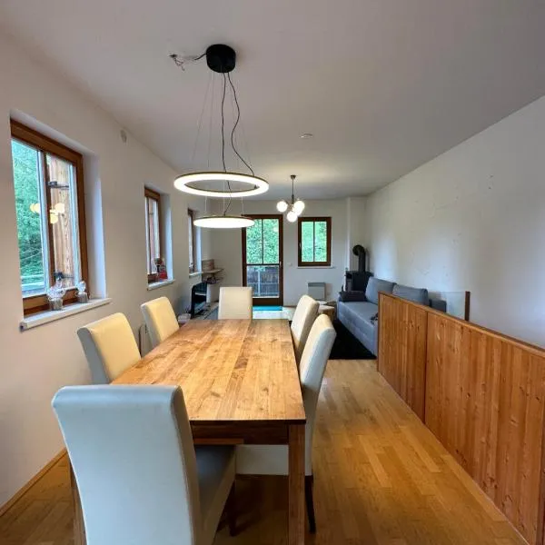Appartment Rosennock, hotel in Sankt Oswald