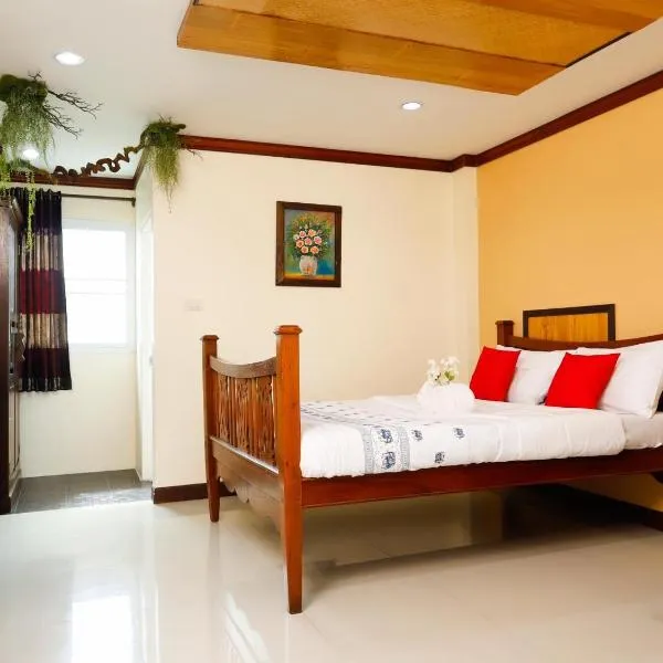 AIRBEST Explore Chiang Rai Hotel, hotel in Ban Phlu Thong