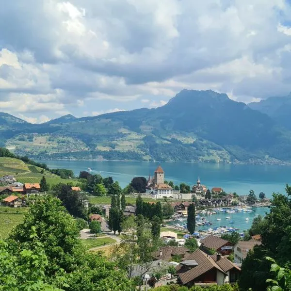 Swiss Holiday Apartments, hotel in Spiez