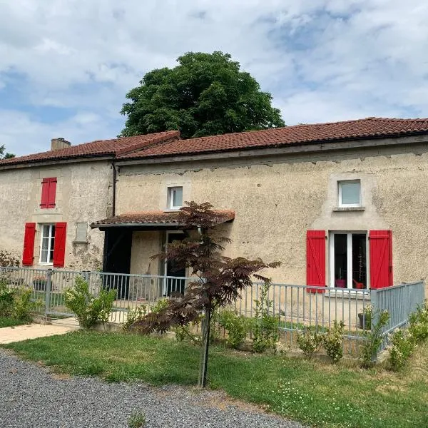 Le marronnier entre Les Buis, hotel v destinácii Bussière-Portevine