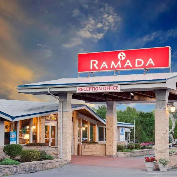 Ramada by Wyndham Gananoque Provincial Inn, hotel in Rockport