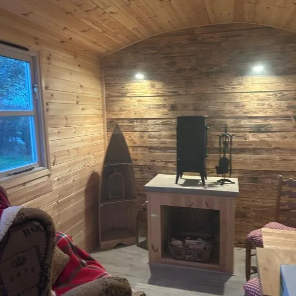 Cornwallis shepherds hut, hotel di Wix