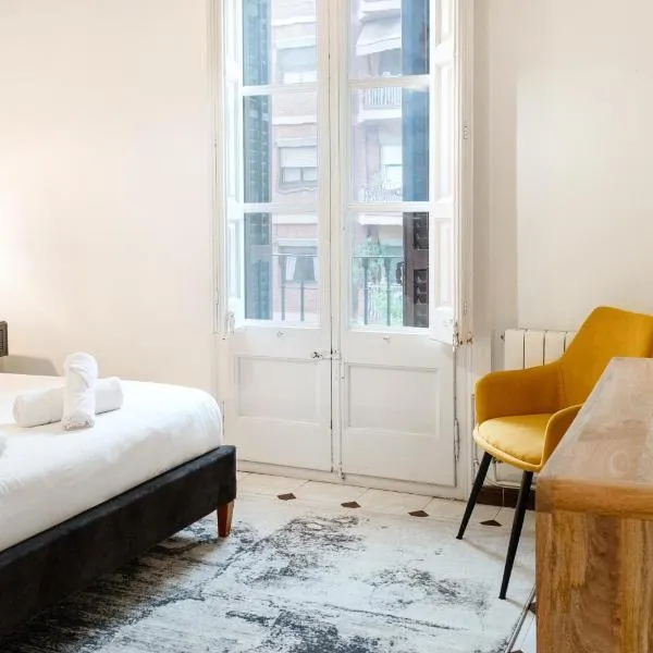 Alma Azul Consell de Cent, hotel in Barcelona