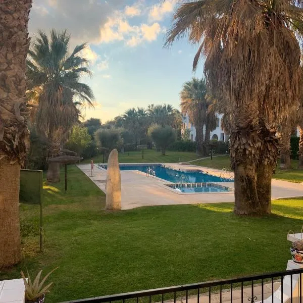 Casa Cadi, hotel in Orihuela Costa