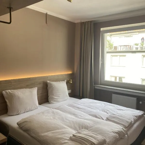 Hotel Petite Königsallee SELF CHECK-IN, hotel i Düsseldorf