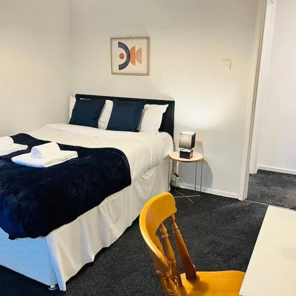 Family Home in Residential Neighbourhood, hotel u gradu Kardif